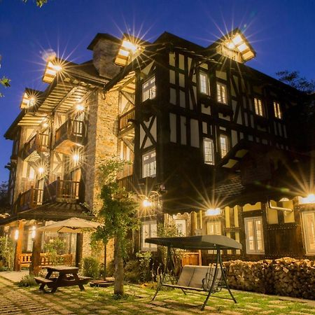 Black Forest Manor Ren'ai Esterno foto