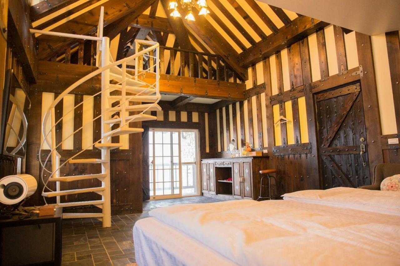 Black Forest Manor Ren'ai Esterno foto